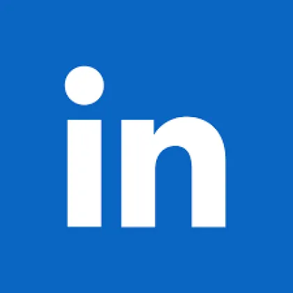 LinkedIn.com 账号 | 包含邮箱地址。女性。账号资料部分填写。账号注册于英国的 IP 地址。